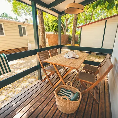 Кемпинг Holacamp Relax *