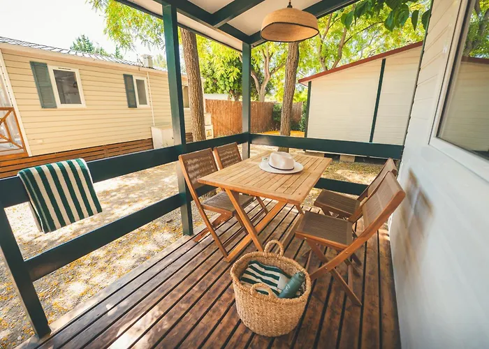 Campeggio Holacamp Relax *