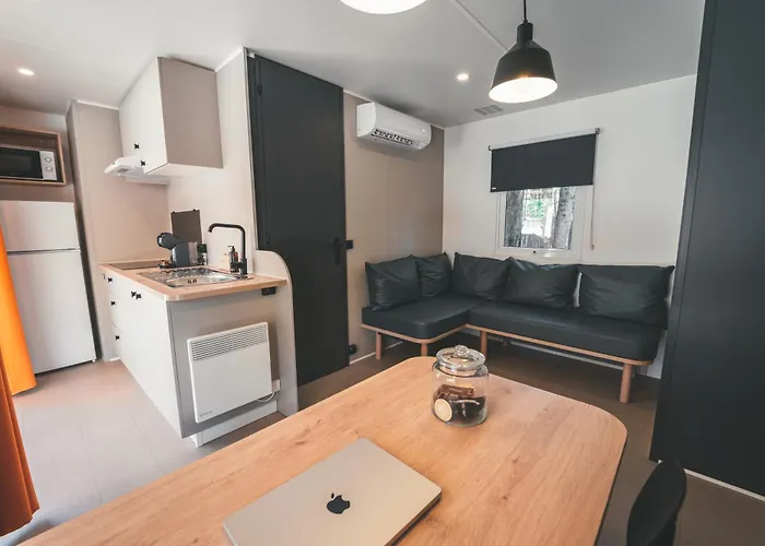 Holacamp Relax Сиджес