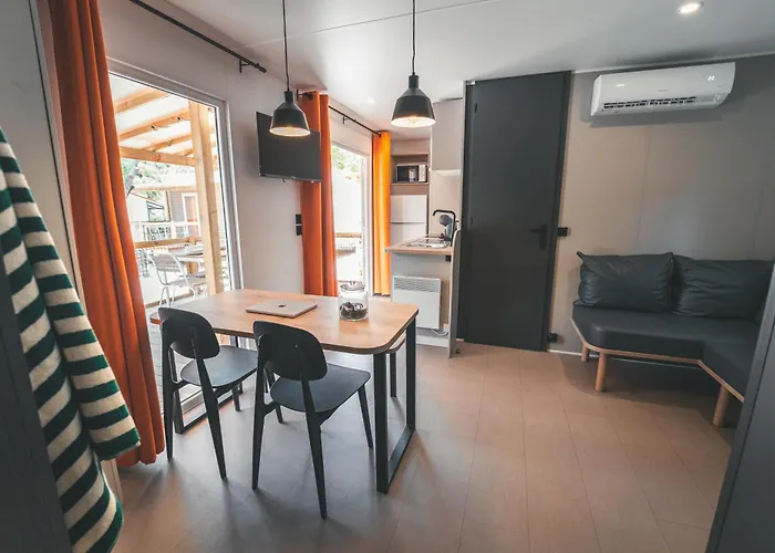 Кемпинг Holacamp Relax